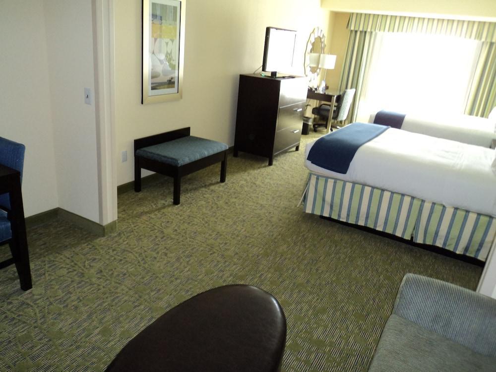 Holiday Inn Express And Suites Dickson City By Ihg Exterior foto